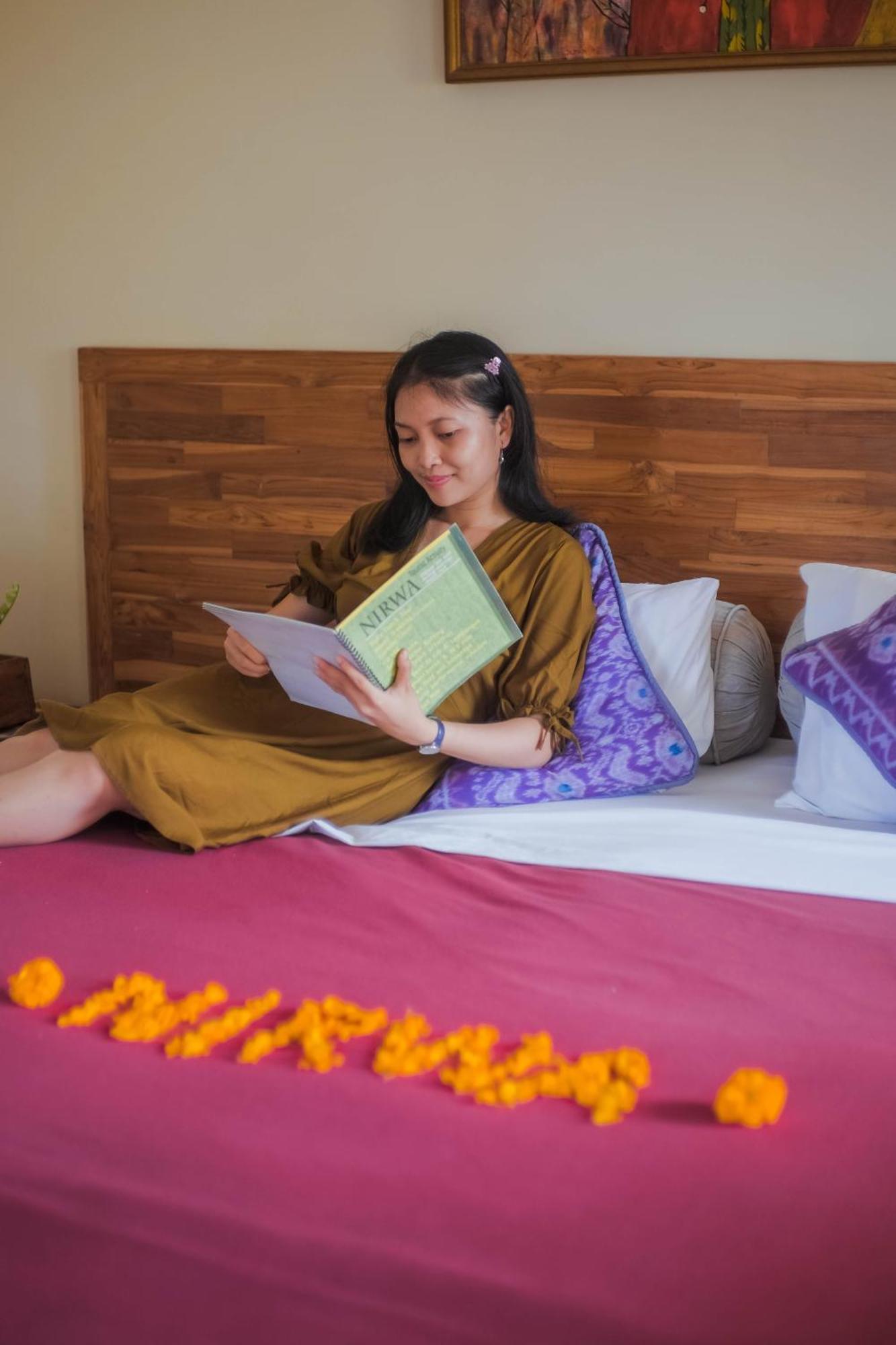Nirwa 1 Ubud Guesthouse Phòng bức ảnh